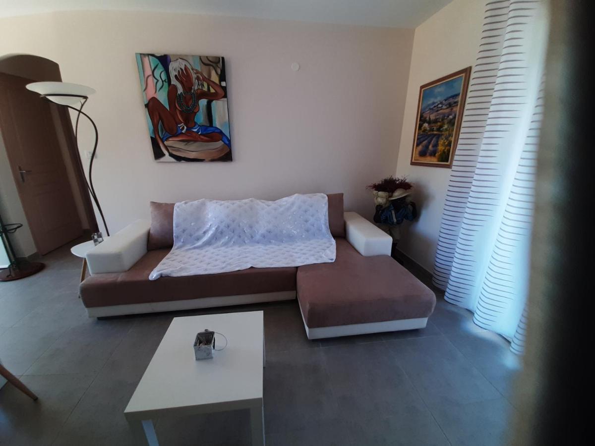 Residence Sejoina Калькатоджо Экстерьер фото